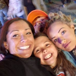 Meet your Posher, April